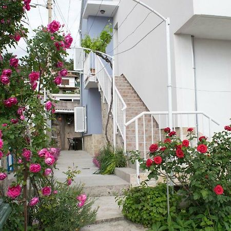 Apartment Kata ชิเบนิก ภายนอก รูปภาพ