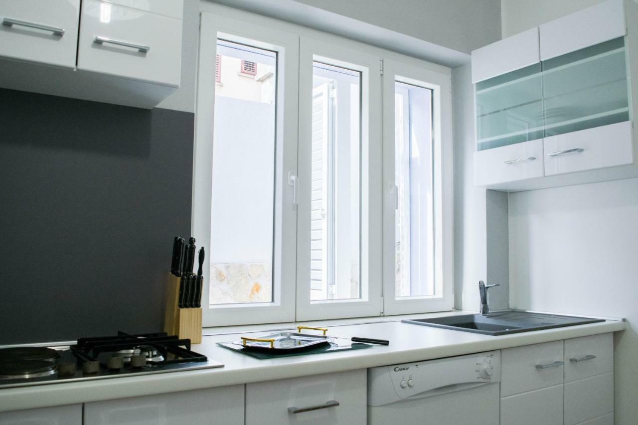 Apartment Kata ชิเบนิก ภายนอก รูปภาพ