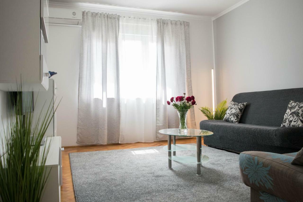 Apartment Kata ชิเบนิก ภายนอก รูปภาพ